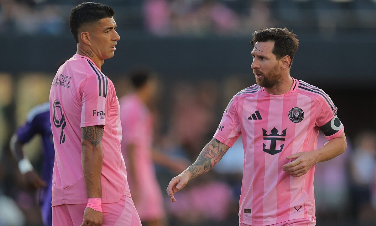 Suarez: ‘Messi có bộ não nhanh hơn đôi chân’ - hình ảnh - appok9.vip