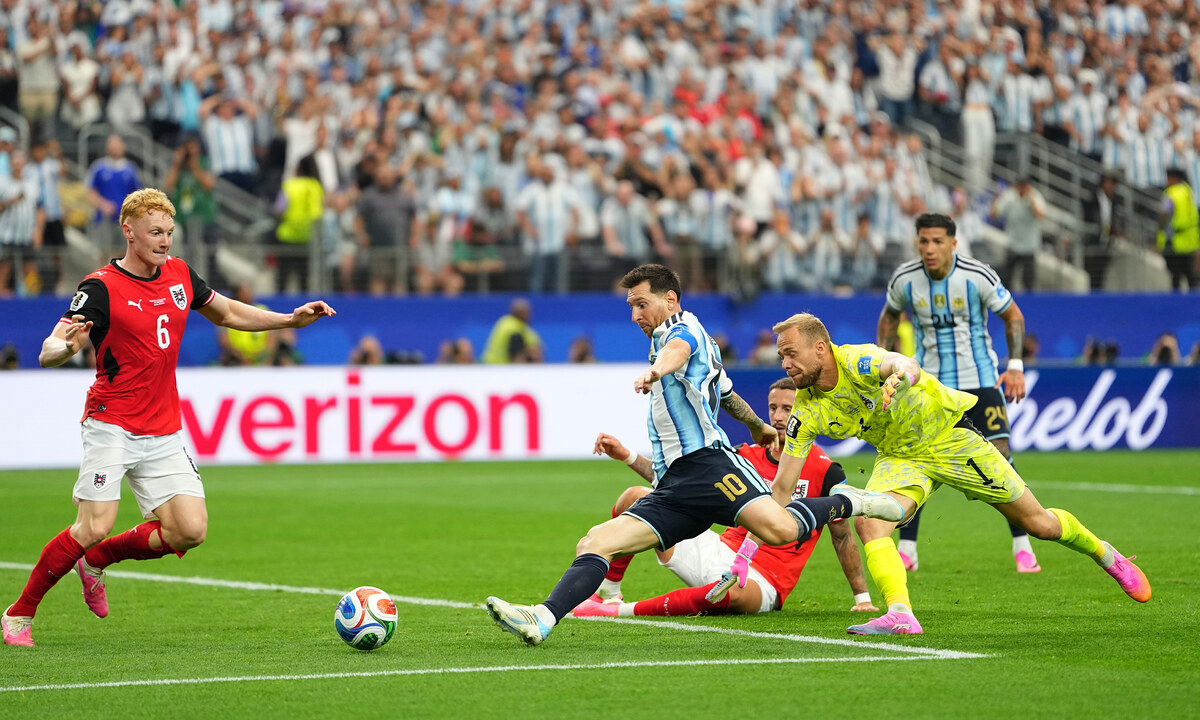 Thưởng tân thủ OK9: Messi lập cú đúp nhưng vẫn không được điểm 10 - hình ảnh - appok9.vip