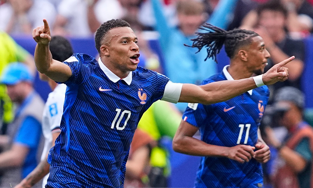 Link vào nhà cái OK9: Mbappe bám đuổi Messi, tạo đà cho cược thủ theo dõi World Cup 2026 - hình ảnh - appok9.vip