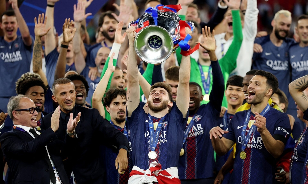 OK9 cược thể thao: Kvaratskhelia tỏa sáng, PSG thống trị Đội hình tiêu biểu Champions League 2025-2026 - hình ảnh - appok9.vip