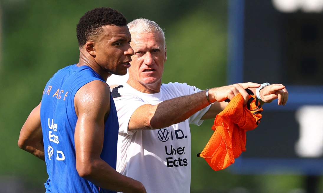 Deschamps: ‘Sự nổi tiếng không làm Mbappe thay đổi’: góc nhìn mới cho người chơi Việt - hình ảnh - appok9.vip