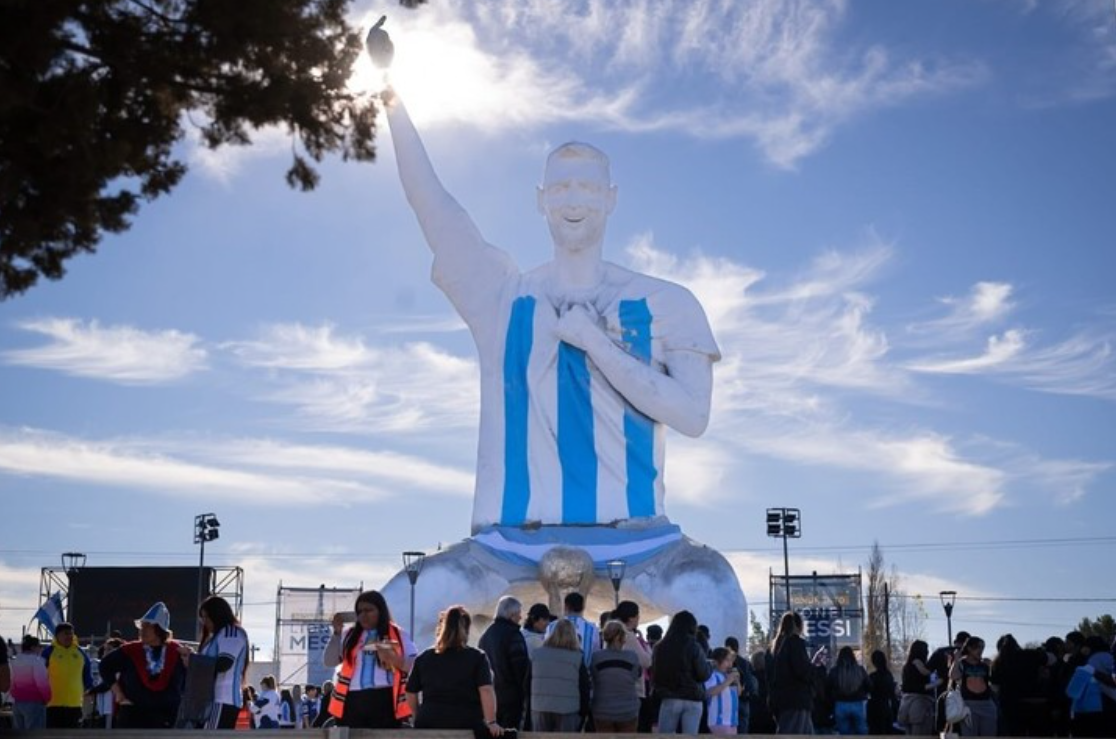 Argentina khánh thành tượng Messi cao 26 mét: góc nhìn mới cho người chơi Việt - hình ảnh - appok9.vip