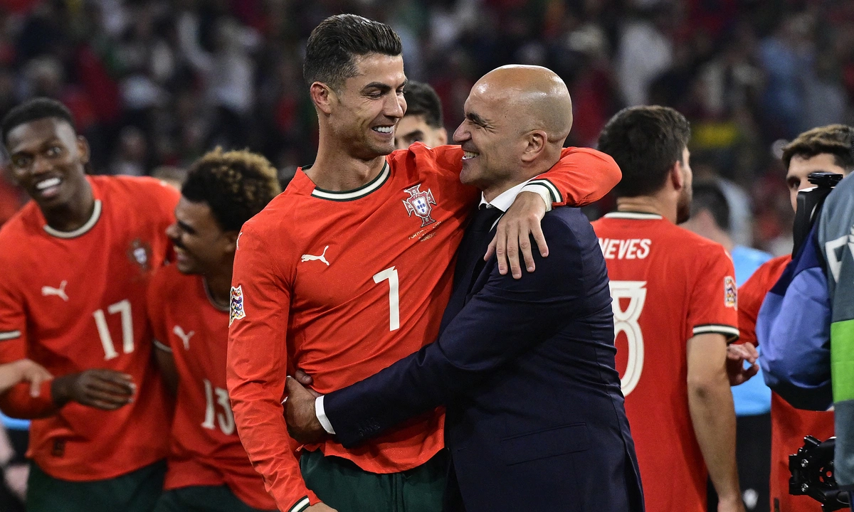 HLV tuyển Bồ Đào Nha đàm phán dẫn dắt Ronaldo ở Al Nassr - hình ảnh - appok9.vip HLV tuyển Bồ Đào Nha đàm phán dẫn dắt Ronaldo ở Al Nassr - hình ảnh - appok9.vip