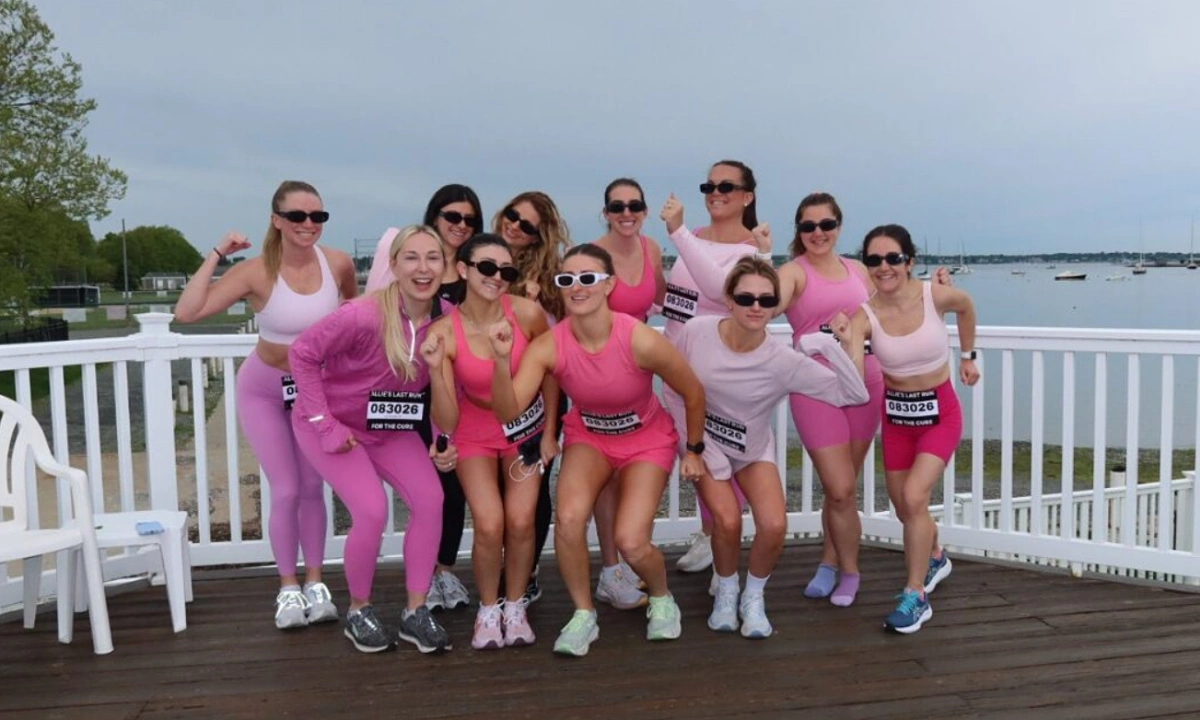 Cô dâu tổ chức tiệc độc thân bằng chạy half marathon – xu hướng mới giữa cộng đồng yêu thể thao - hình ảnh - appok9.vip