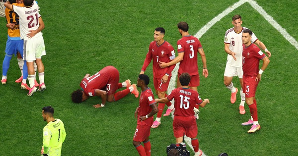 HLV Tây Ban Nha ôm Ronaldo trước đại chiến: OK9 baccarat và tinh thần fair-play trên sân cỏ - hình ảnh - appok9.vip