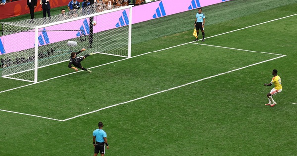 Thụy Sĩ loại Colombia trên chấm luân lưu, giành vé chạm trán Argentina của Messi - hình ảnh - appok9.vip