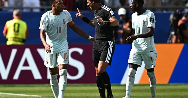 Mbappe đá hỏng phạt đền rồi yêu cầu trọng tài giải thích, Haaland lên tiếng: góc nhìn mới cho người chơi Việt - hình ảnh - appok9.vip