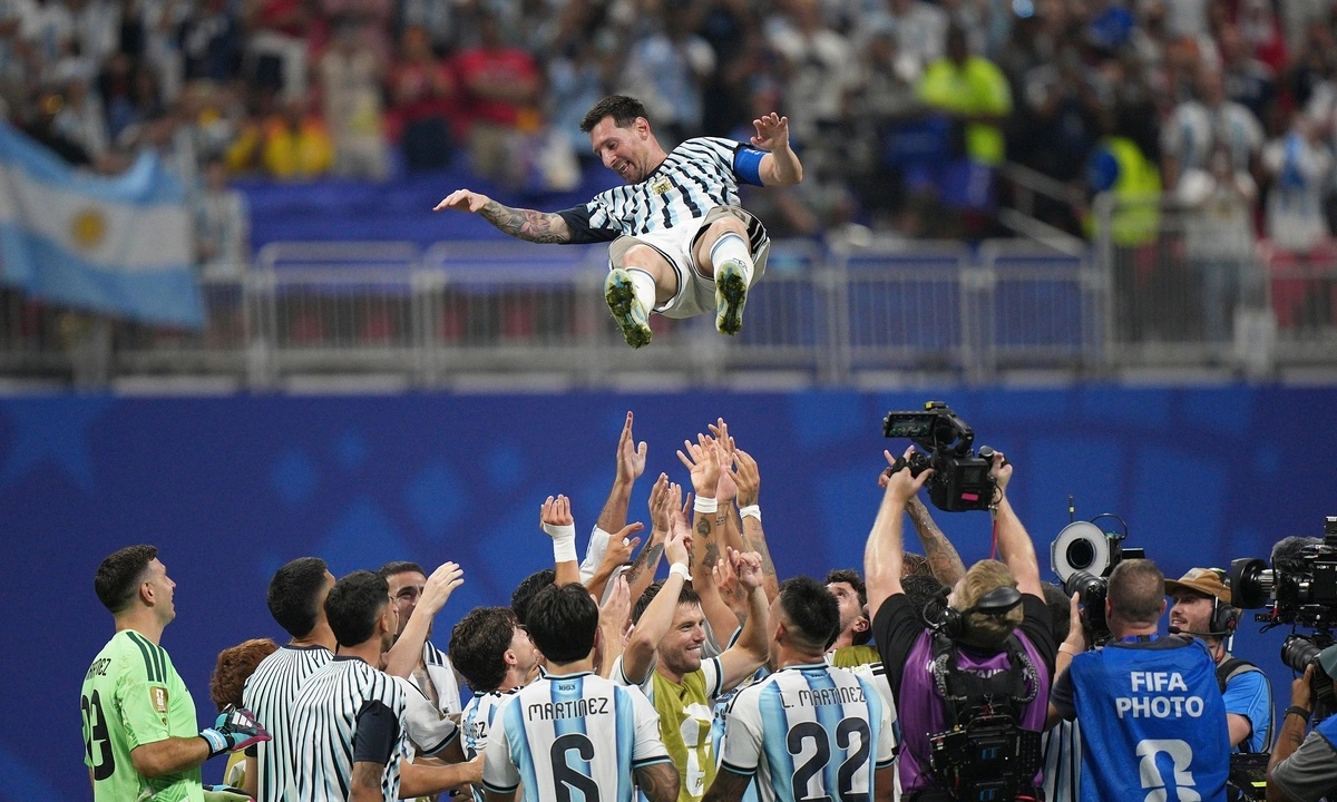 OK9 cược thể thao: Messi lập kỷ lục ghi bàn liên tiếp ở vòng knock-out World Cup - hình ảnh - appok9.vip
