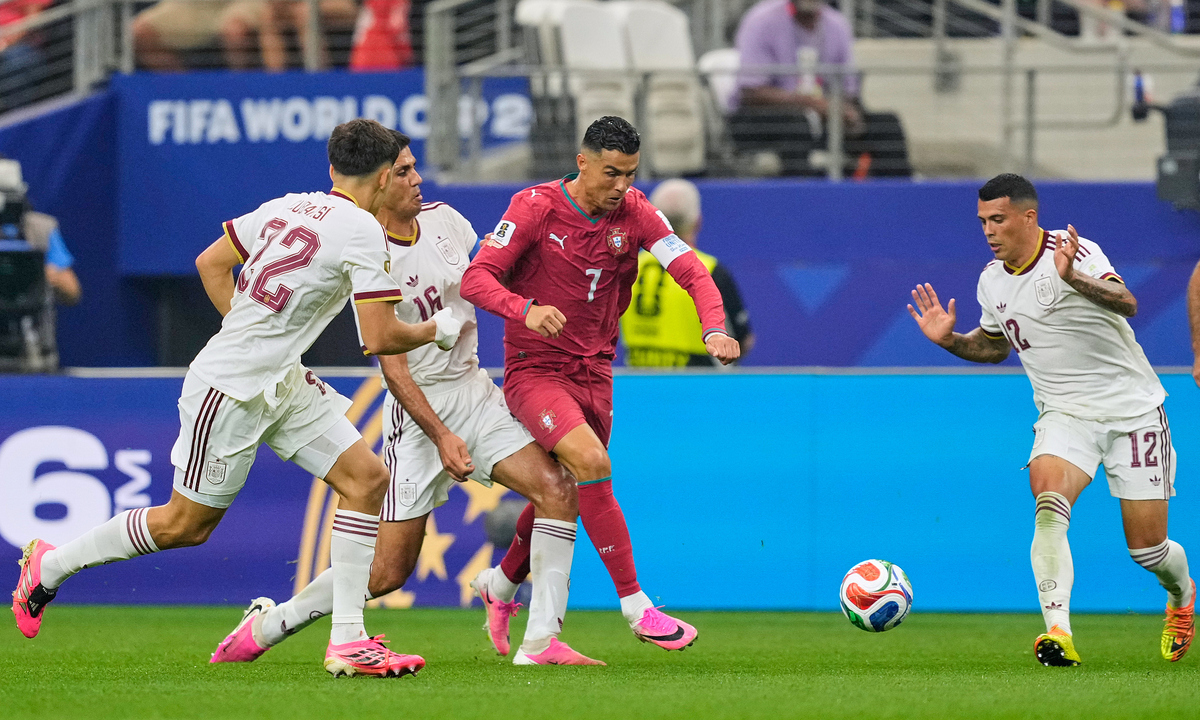 OK9 cược bóng đá: Ronaldo nhận điểm thấp nhất trận thua Tây Ban Nha tại World Cup 2026 - hình ảnh - appok9.vip
